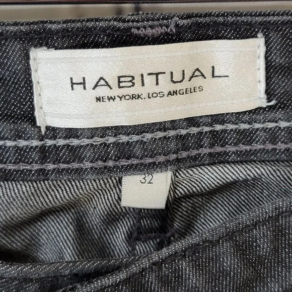 HABITUAL Black Grey Flare Wide Leg Mid-Rise Long Jeans Casual Denim Sz 32 - Picture 2 of 9